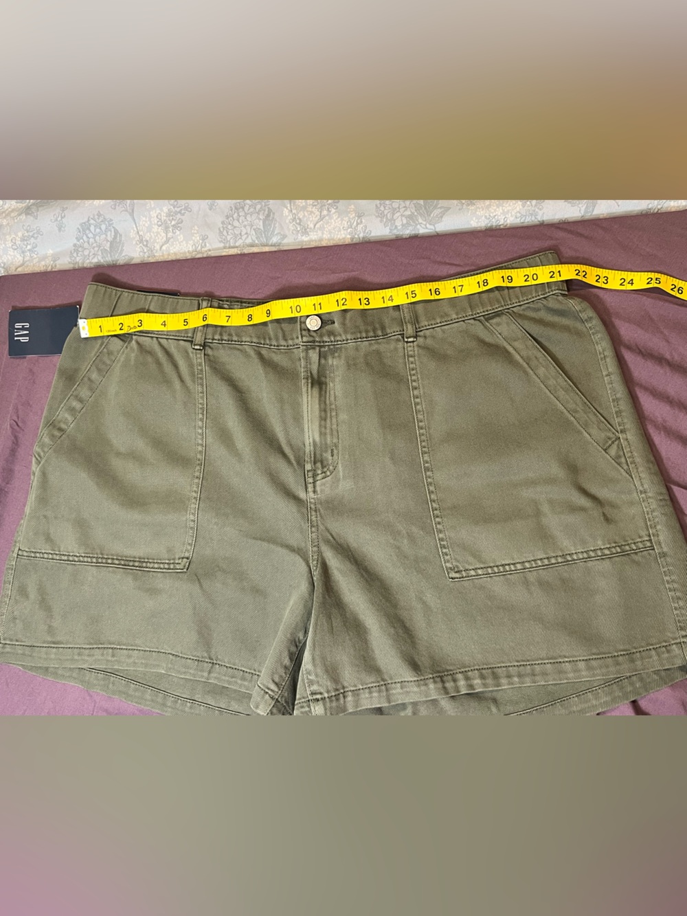 Gap Women's Twill Short